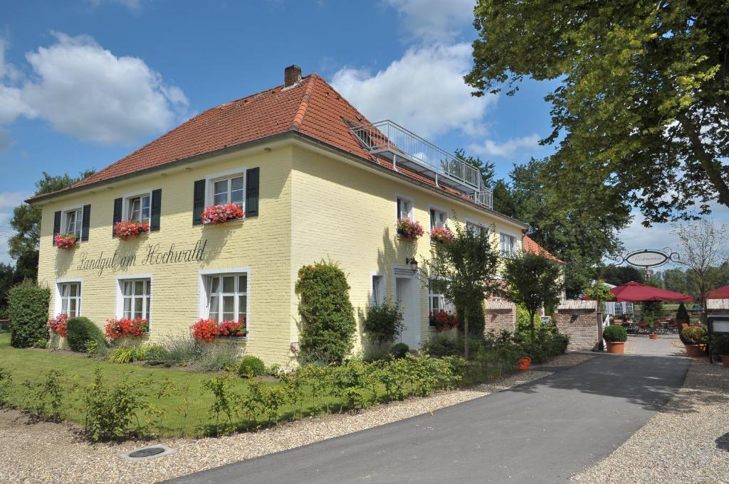 Landgut Am Hochwald Hotell Sonsbeck Exteriör bild